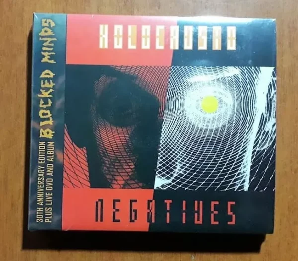 Holocausto 'Negatives/Blocked Minds'